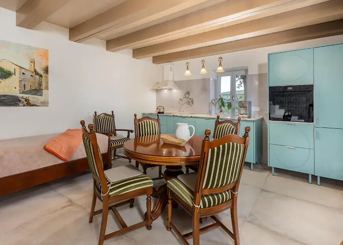 1 Bedroom Amazing In בית נופש